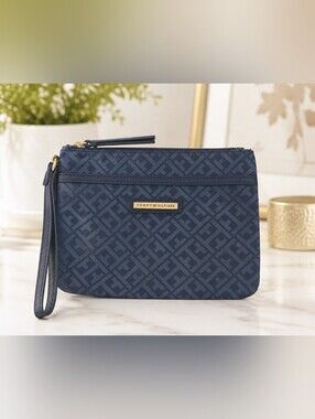 Tommy Hilfiger Navy Blue Monogram Wristlet Clutch Zip Pouch NWOT Unused